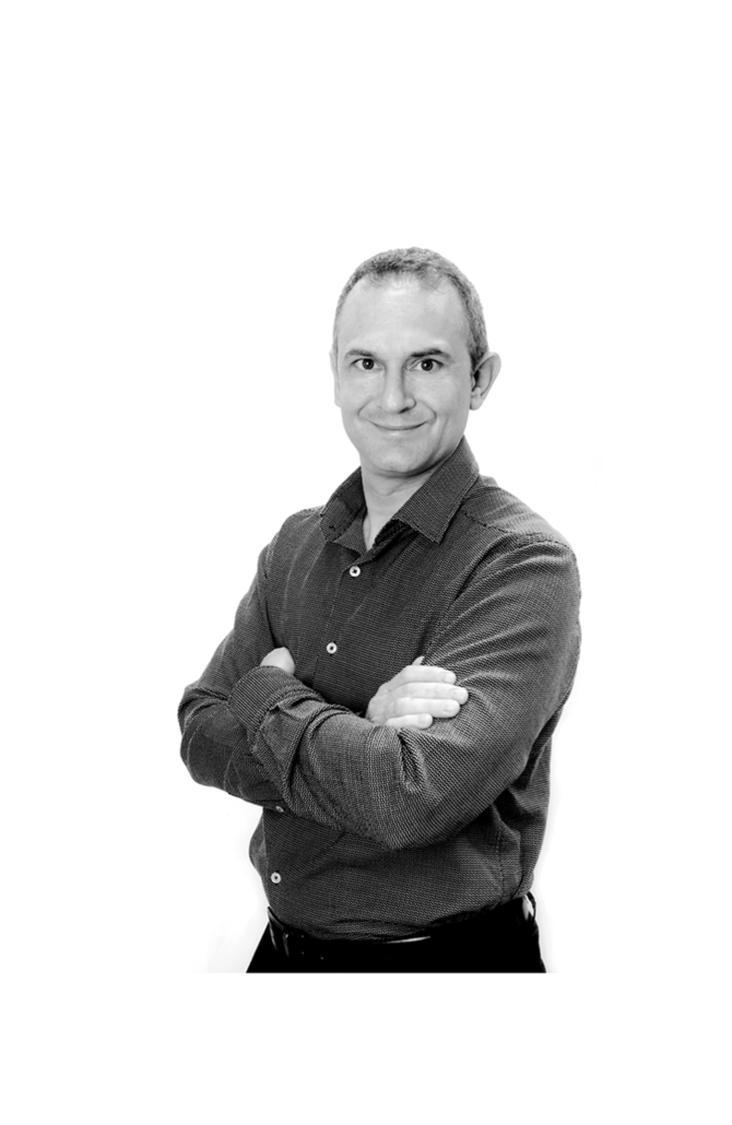 Fernando Azanza Fernando Azanza 1 670x1030 - Fernando Azanza