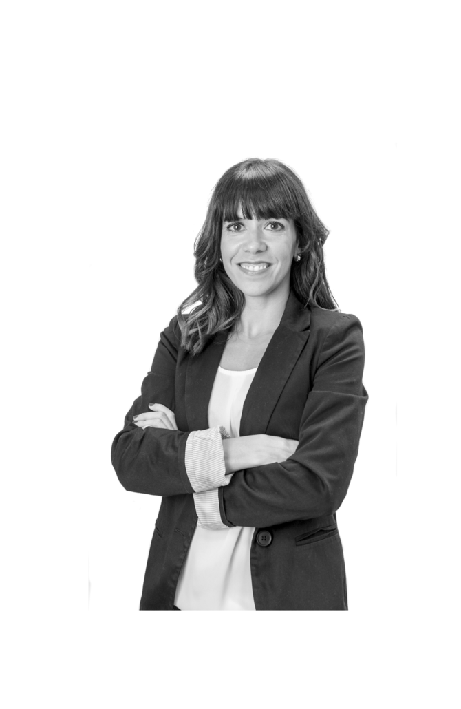 Equipo de trabajo Marta Velasco 670x1030 - Equipo de trabajo